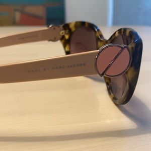 MARC JACOBS - Sunglasses